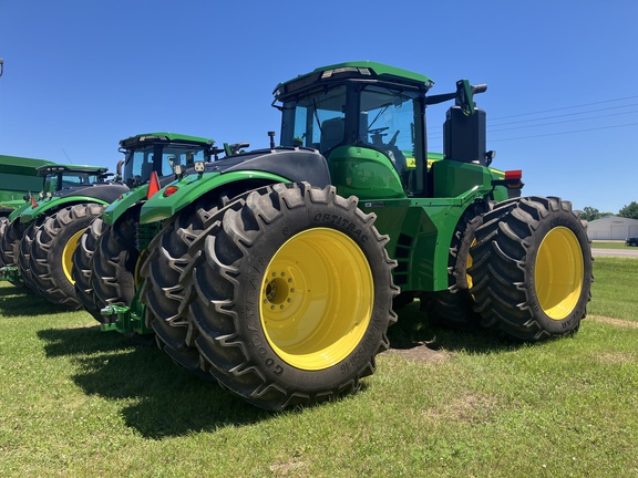 2023 John Deere 9R 540 Tractor 4WD