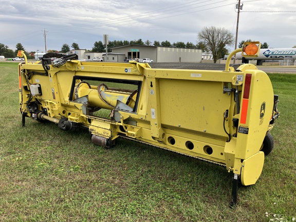 2018 John Deere 649 Header Forage