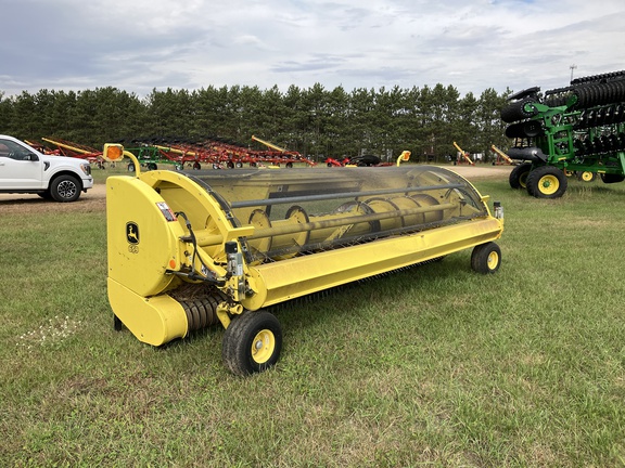 2018 John Deere 649 Header Forage