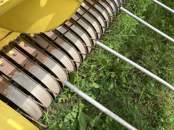 2018 John Deere 649 Header Forage