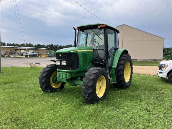 2004 John Deere 6215 Tractor