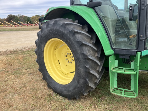 2004 John Deere 6215 Tractor