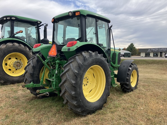 2004 John Deere 6215 Tractor