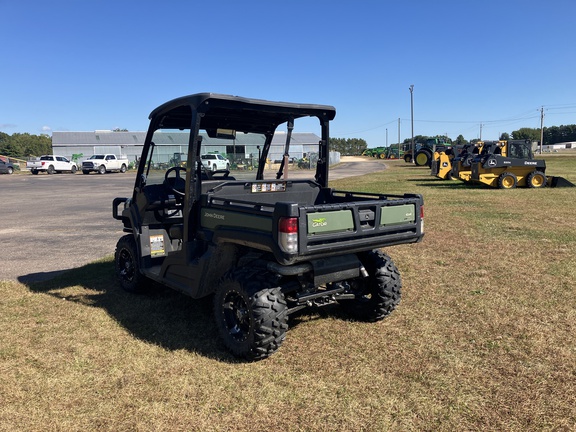 2021 John Deere XUV 835M ATV