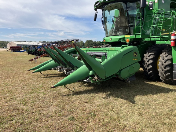 2011 John Deere 606C StalkMaster Header Corn Head