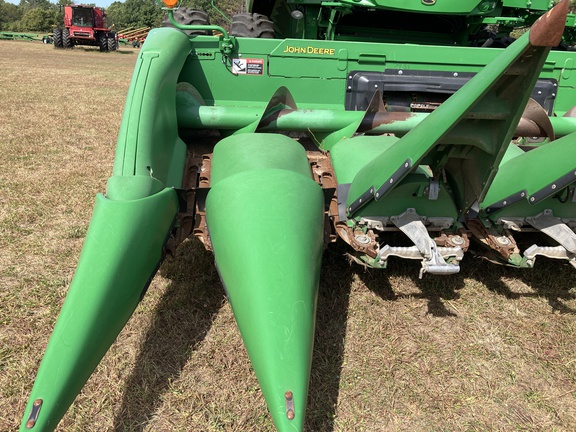 2011 John Deere 606C StalkMaster Header Corn Head