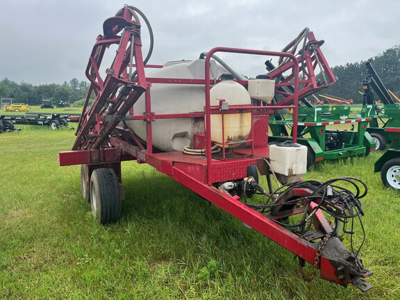 1999 Miller Pro 1000 Sprayer