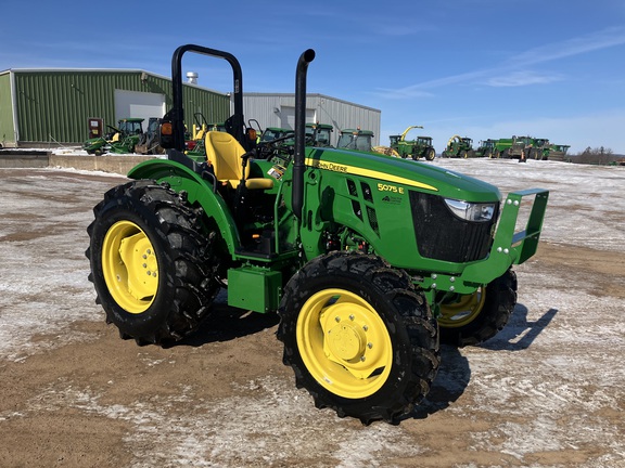 2023 John Deere 5075E Tractor