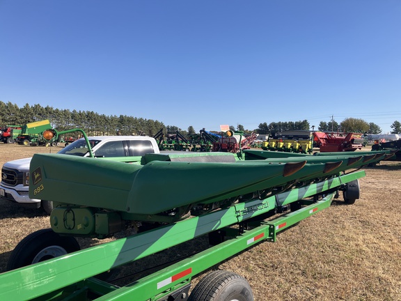 2000 John Deere 693 Header Corn Head