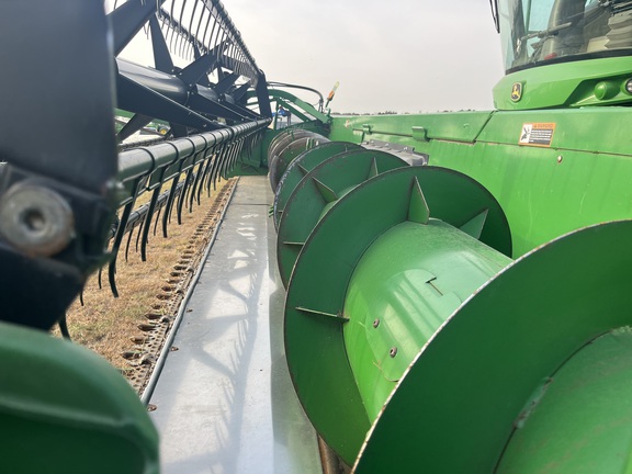 2004 John Deere 620F Header Combine