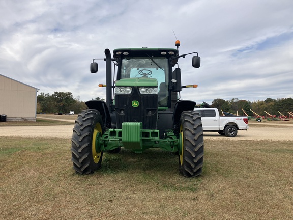 2012 John Deere 7200R Tractor