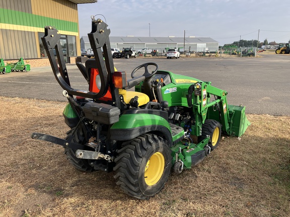 2011 John Deere 1026R Tractor Compact