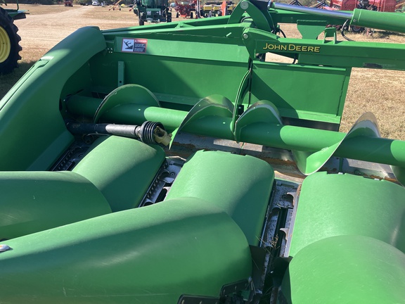 2020 John Deere 708FC Header Corn Head