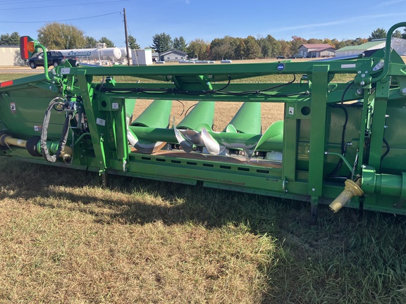 2020 John Deere 708FC Header Corn Head