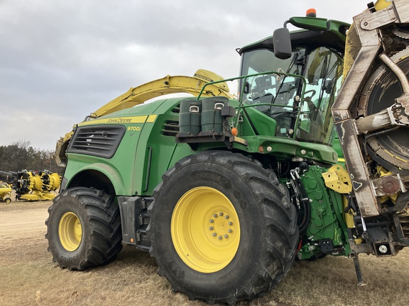 2021 John Deere 9700 Forage Harvester