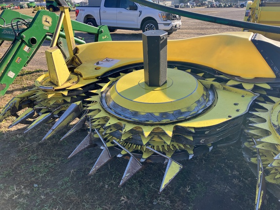 2021 John Deere 770 Header Forage