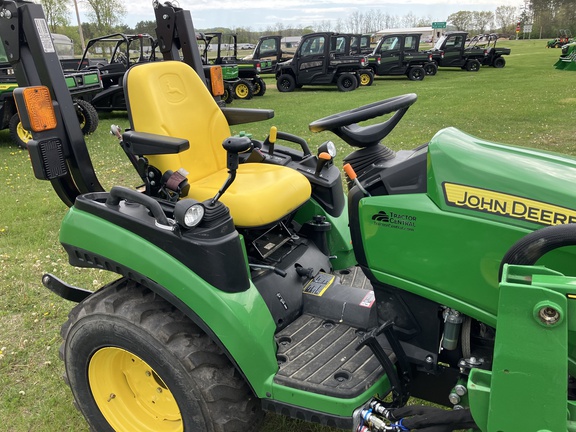 2020 John Deere 2025R Tractor Compact