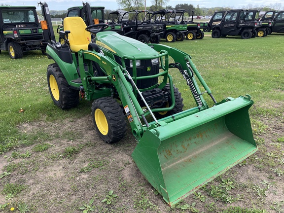 2020 John Deere 2025R Tractor Compact