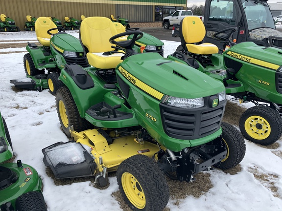 2018 John Deere X739 Garden Tractor