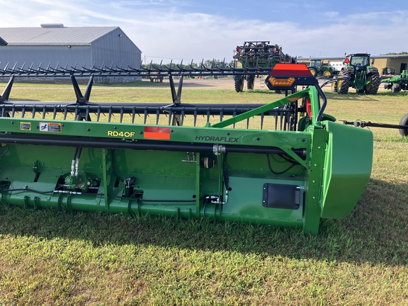 2024 John Deere RD40F Header Combine