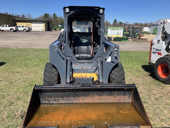 2023 John Deere 324G Skid Steer Loader