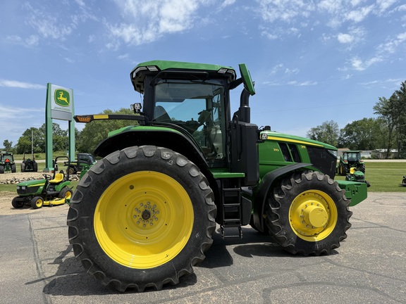 2024 John Deere 7R 310 Tractor