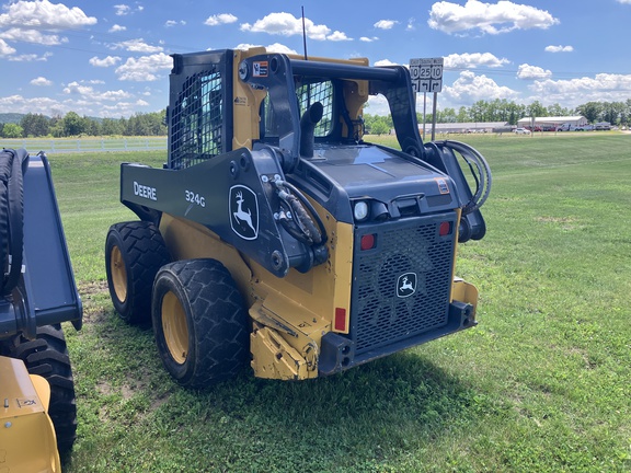 2022 John Deere 324G Skid Steer Loader
