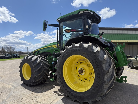 2024 John Deere 8R 370 Tractor