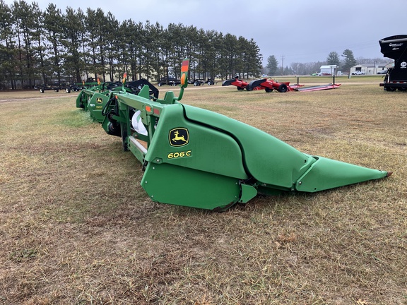 2012 John Deere 606C Header Corn Head