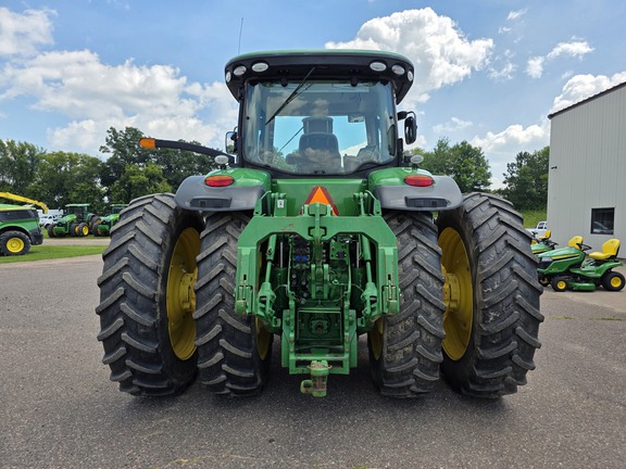 2014 John Deere 8370R Tractor