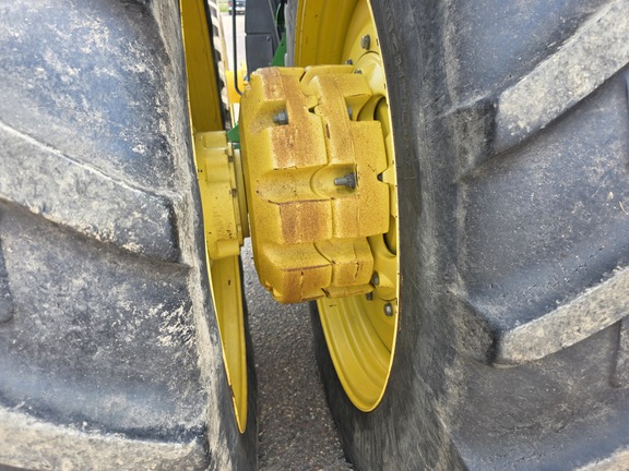 2014 John Deere 8370R Tractor