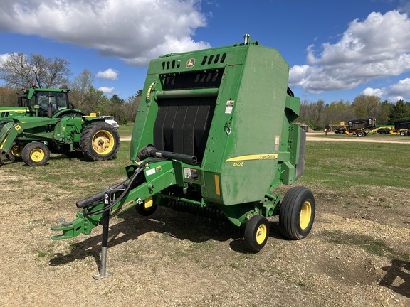2018 John Deere 450E Baler/Round