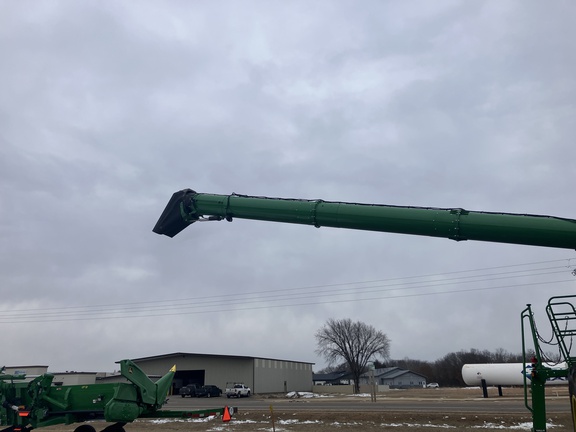 2022 John Deere S780 Combine