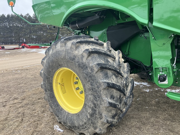 2022 John Deere S780 Combine