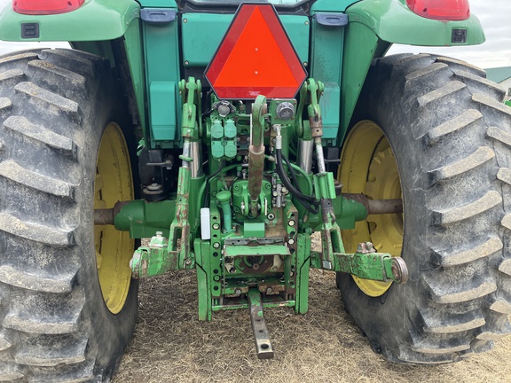 2002 John Deere 7320 Tractor