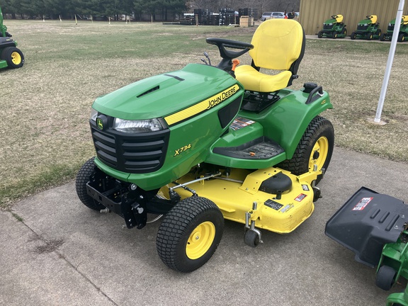 2019 John Deere X734 Garden Tractor