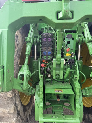 2025 John Deere 8R 250 Tractor