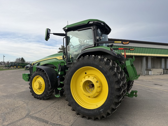 2025 John Deere 8R 250 Tractor