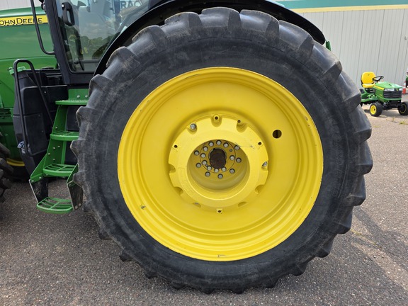 2014 John Deere 8370R Tractor