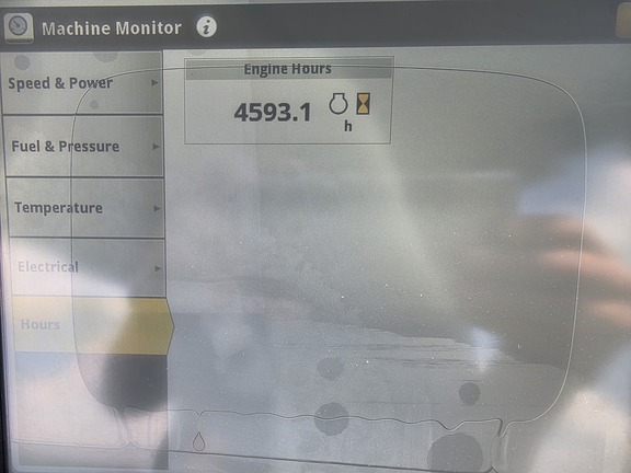 2014 John Deere 8370R Tractor