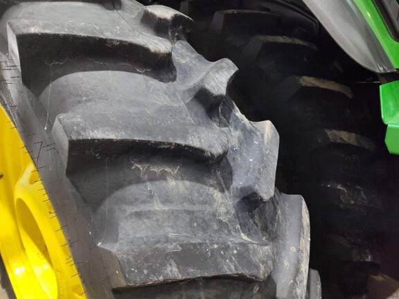 2023 John Deere 7R 310 Tractor