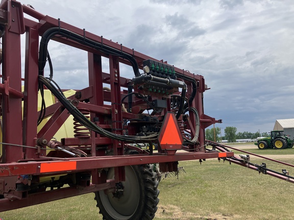 2018 Hardi Navigator 4000 Sprayer