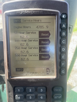 1998 John Deere 4700 Sprayer/High Clearance