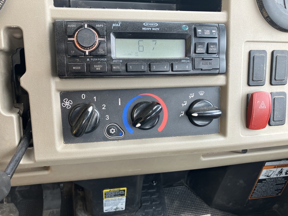 2022 John Deere XUV 835R ATV