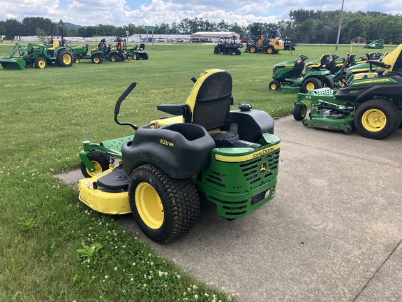 2015 John Deere Z625 Mower/Zero Turn