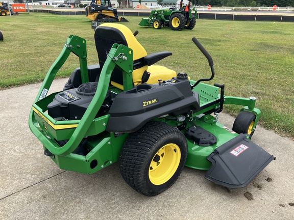 2021 John Deere Z720E Mower/Zero Turn