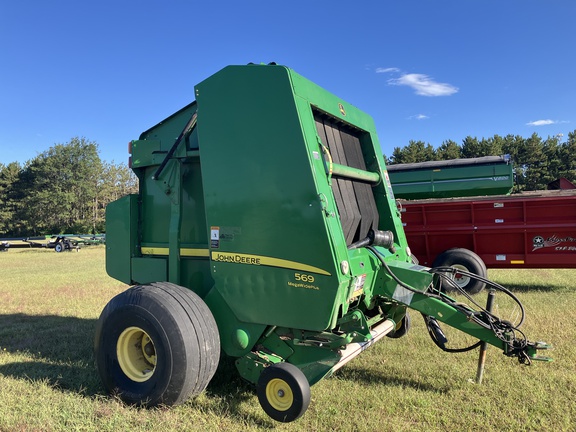 2012 John Deere 569 Baler/Round