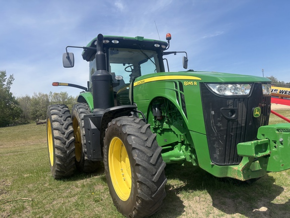 2014 John Deere 8245R Tractor