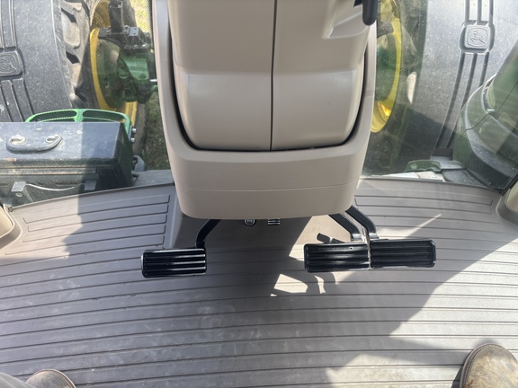 2014 John Deere 8245R Tractor