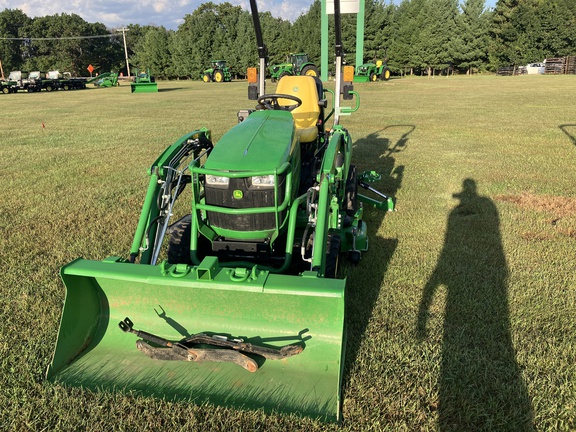 2020 John Deere 1025R Tractor Compact